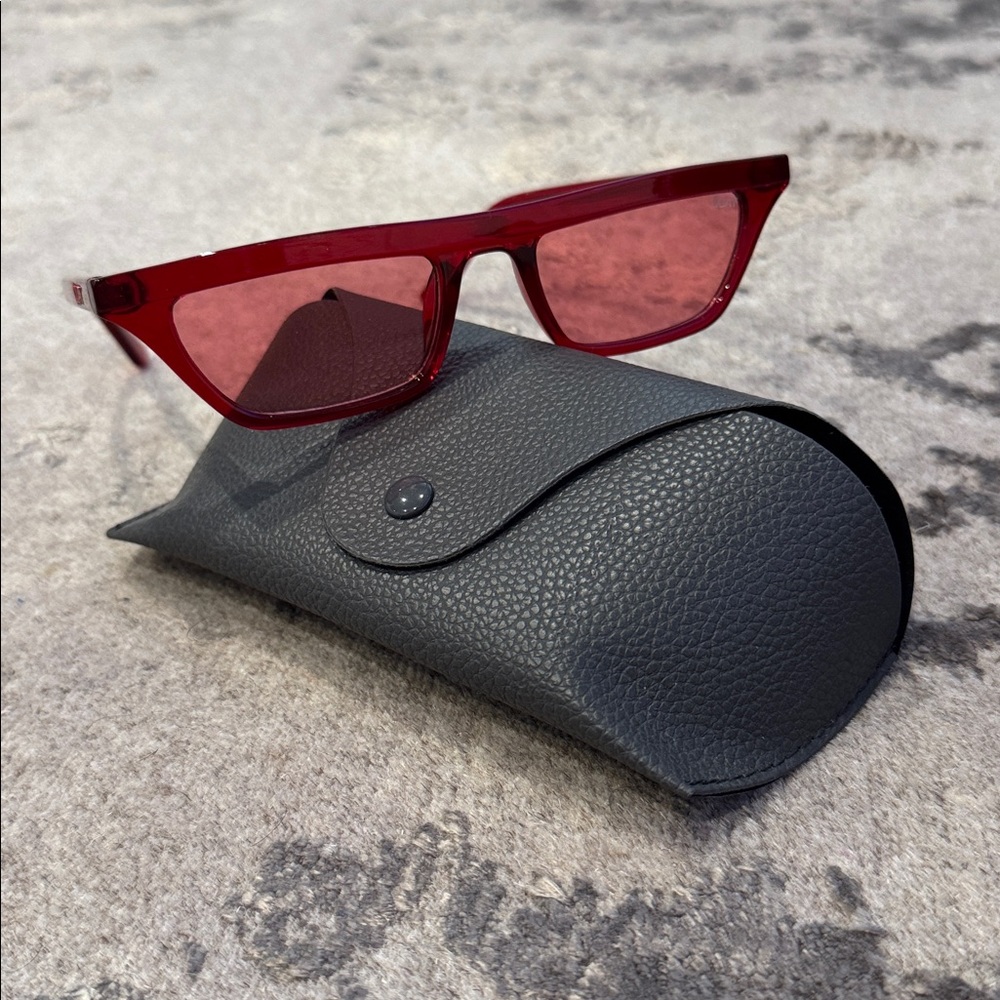 Quay Australia Cat2 red sunglasses